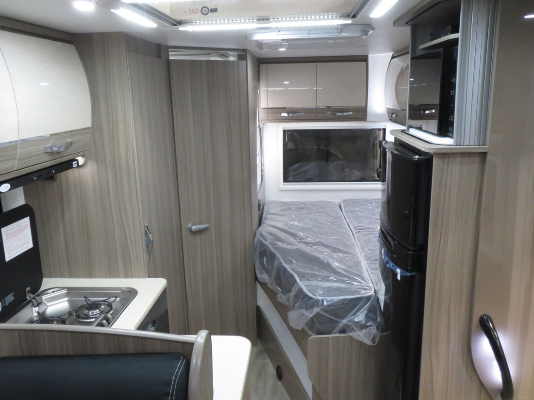 2024 Avan Ovation M3 C Class Ensuite N2335