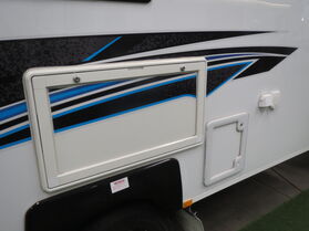 2024 MY25 Avan Aspire 617HT Bunks Ensuite N2366